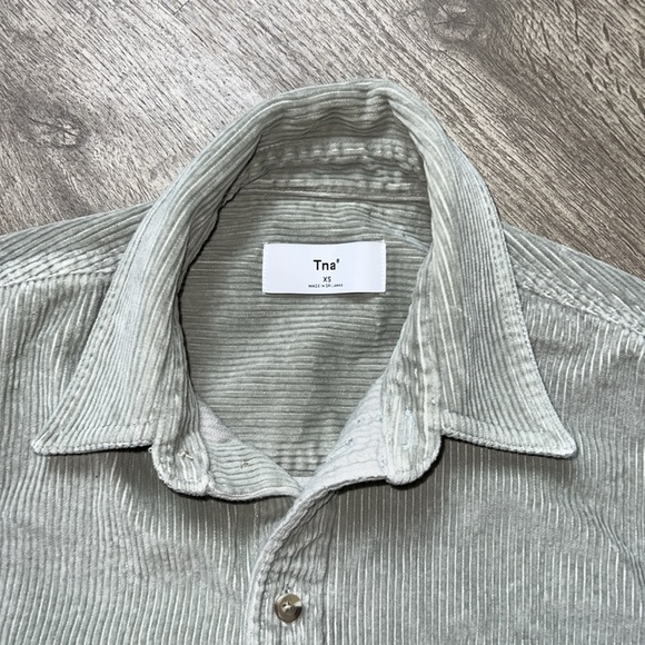 TNA Aritzia Corduroy Union Cropped Button Up Long Sleeve Blouse Dusky Green - Picture 10 of 15
